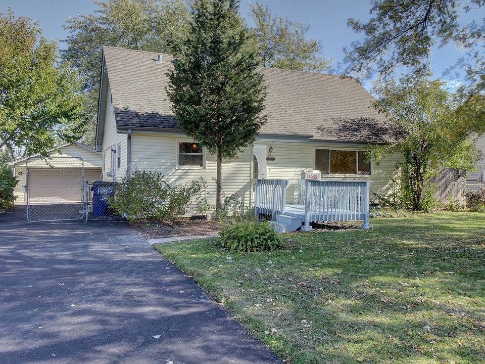 1st image of 1635 Larry Ln