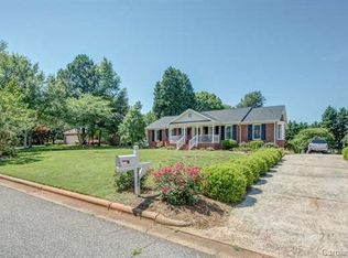 2008 Knotty Pine Trl, Gastonia, NC 28056