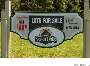 4035 Running Oak Trl, Lima, OH 45807