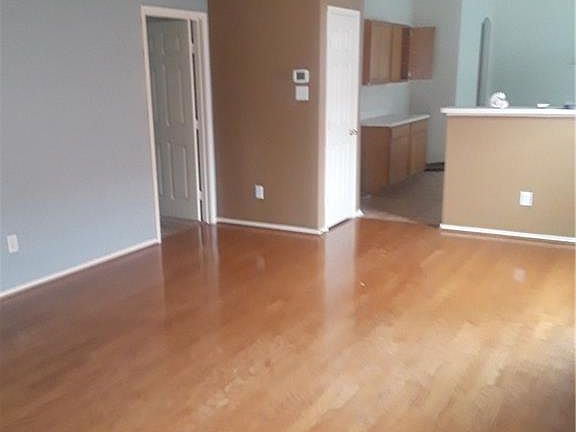 2nd image of 11829 Porcupine Dr