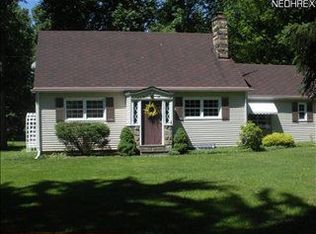 18851 Carmany Dr, Walton Hills, OH