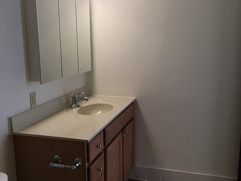 1447 Patterson Loop #102 — Photo 10