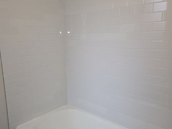 4th image of 2618 N Mozart St #G