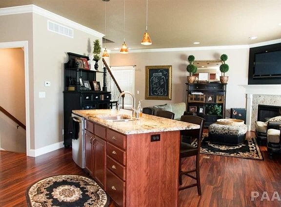 4th image of 11217 Oakwood Dr #24
