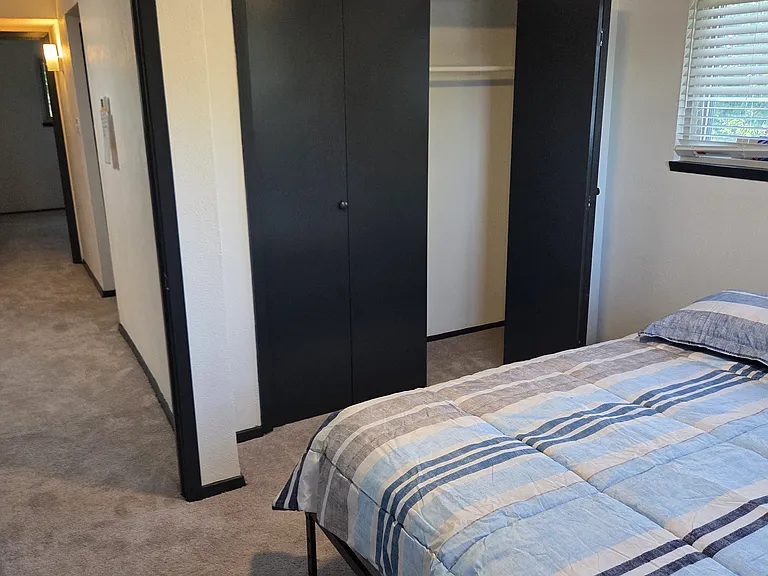 3709 Ravenhill Ln — Photo 30
