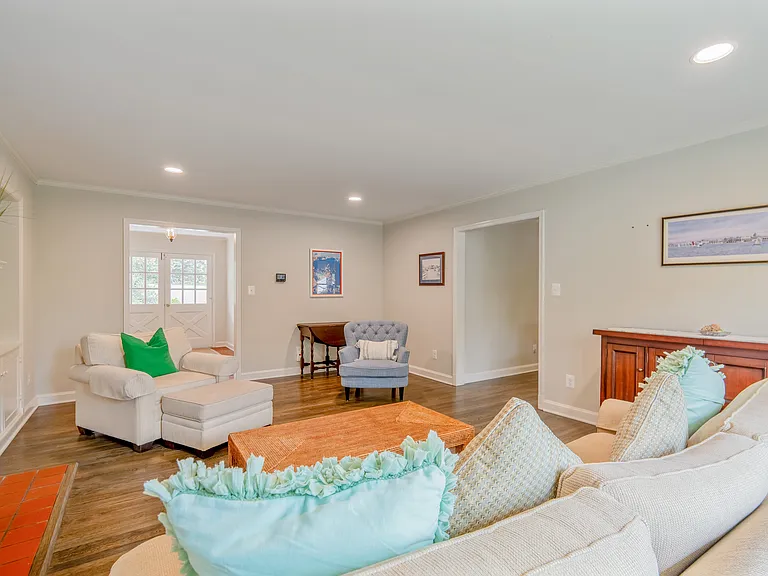 234 Providence Rd — Photo 21