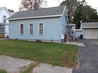318 W Pearl St, OVID, MI 48866