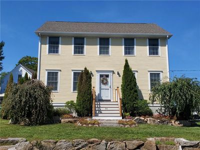 96 Main St, Scituate, RI, 02831