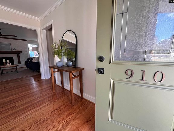 5th image of 910 Wordsworth Dr