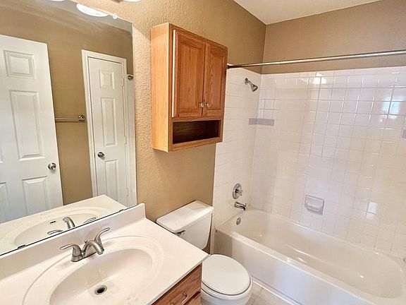 5th image of 4509 Causeway Ct