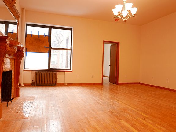 3rd image of 319 W 100th St APT 2B