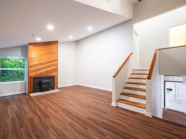 1 Sudden Valley Dr — Photo 2