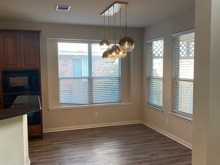 9812 Morgan Creek Dr — Photo 6