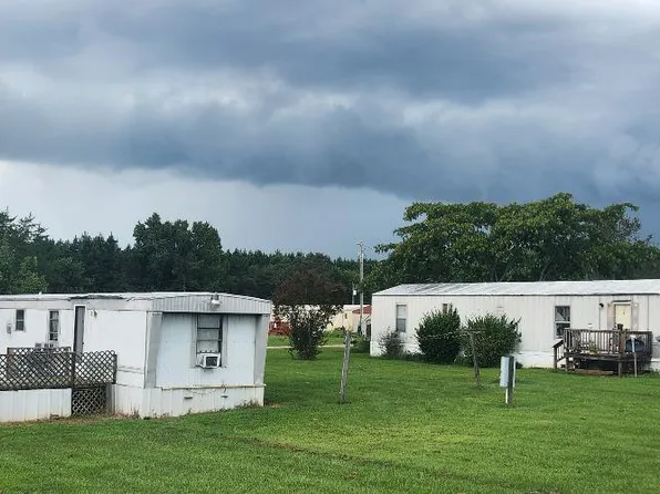 5 Landview Rd, Chase City, VA 23924