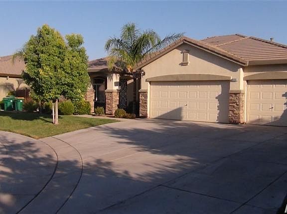 2nd image of 9781 Costantino Ct