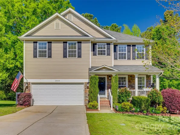 3040 Sunshower Hts, York, SC 29745