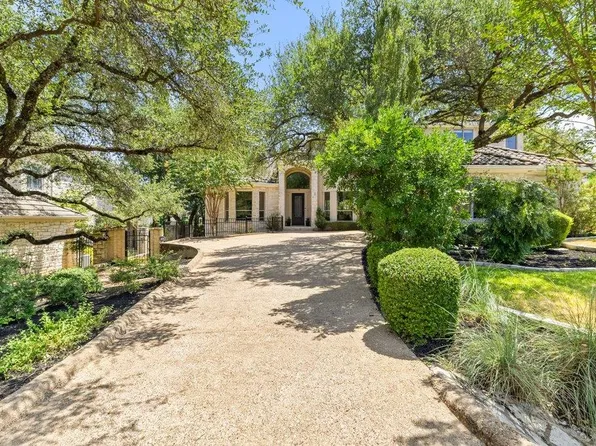 5 Tiburon Ct, The Hills, TX 78738
