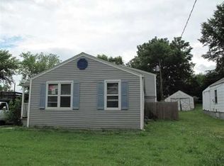 135 N Hardy Ave, Independence, MO 64053