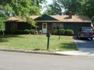 107 NE 73rd St, Gladstone, MO 64118