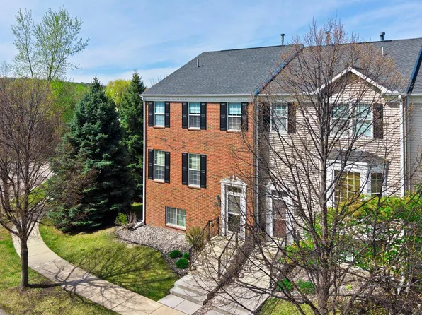1780 Riverside Dr, Shakopee, MN 55379