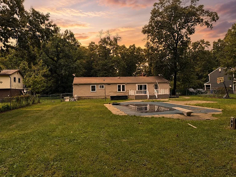 875 Bowman Rd — Photo 6