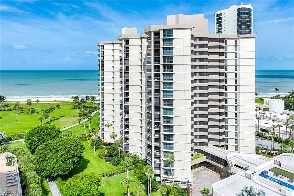 2 bed, 2.0 bath, 1577 sqft, $5,500 — Photo 2