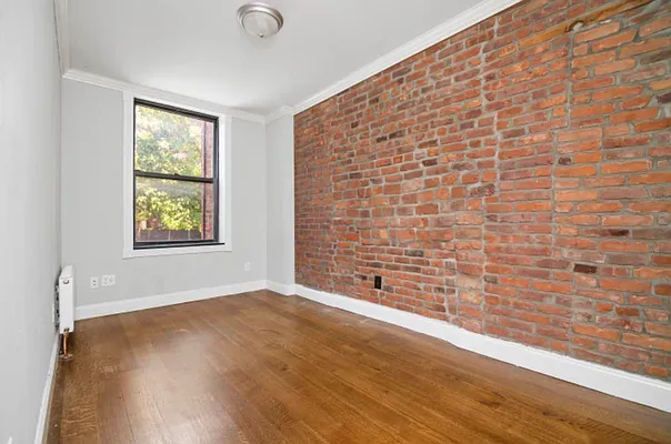 Rented by REAL New York | media 25