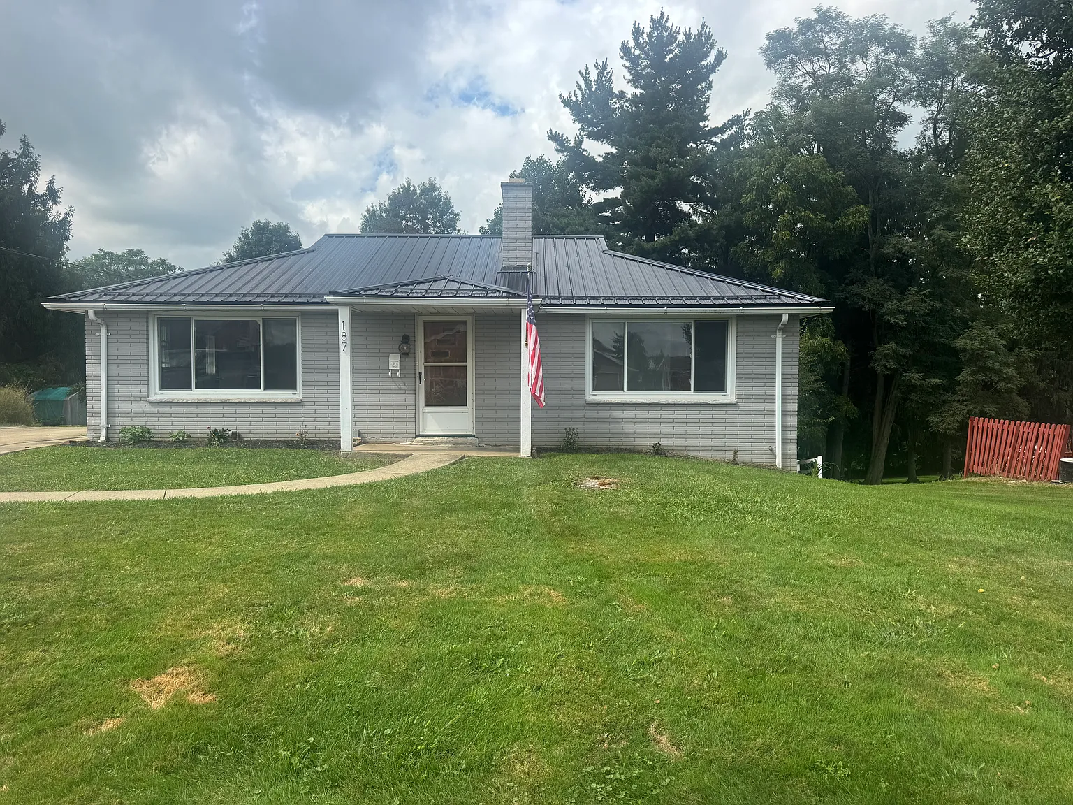 2 bed, 1053 sqft, $1,250 — Photo 1
