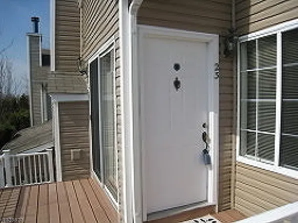 23 Morgan Ct #23, Bedminster, NJ 07921