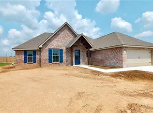 18948 Cade St, Iowa, LA 70647