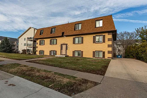 3430 Holiday Ct Photo 1