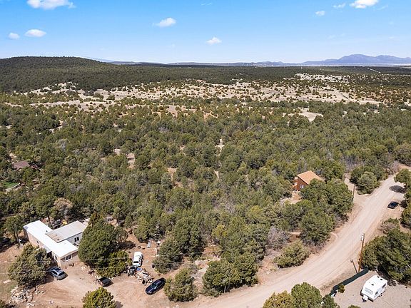 3rd image of 34 Vista Del Sol