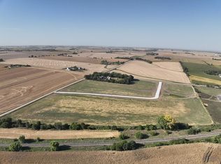 1686 Lorenz Ln, Yutan, NE 68073