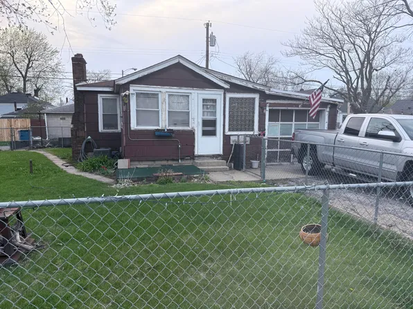 6640 Delaware Ave, Hammond, IN 46323