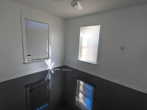 5000 Lake Avenue, West Palm Beach, FL 33405