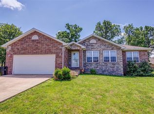 109 La Vista Dr, Waynesville, MO 65583
