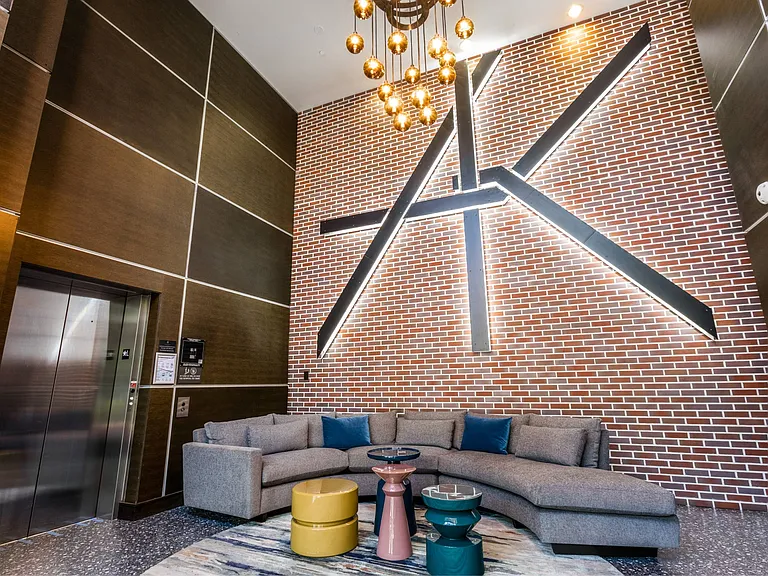 The Armstrong at Knox — Photo 42
