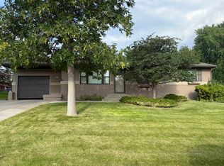 2721 Lynnwood Dr, Rapid City, SD 57701