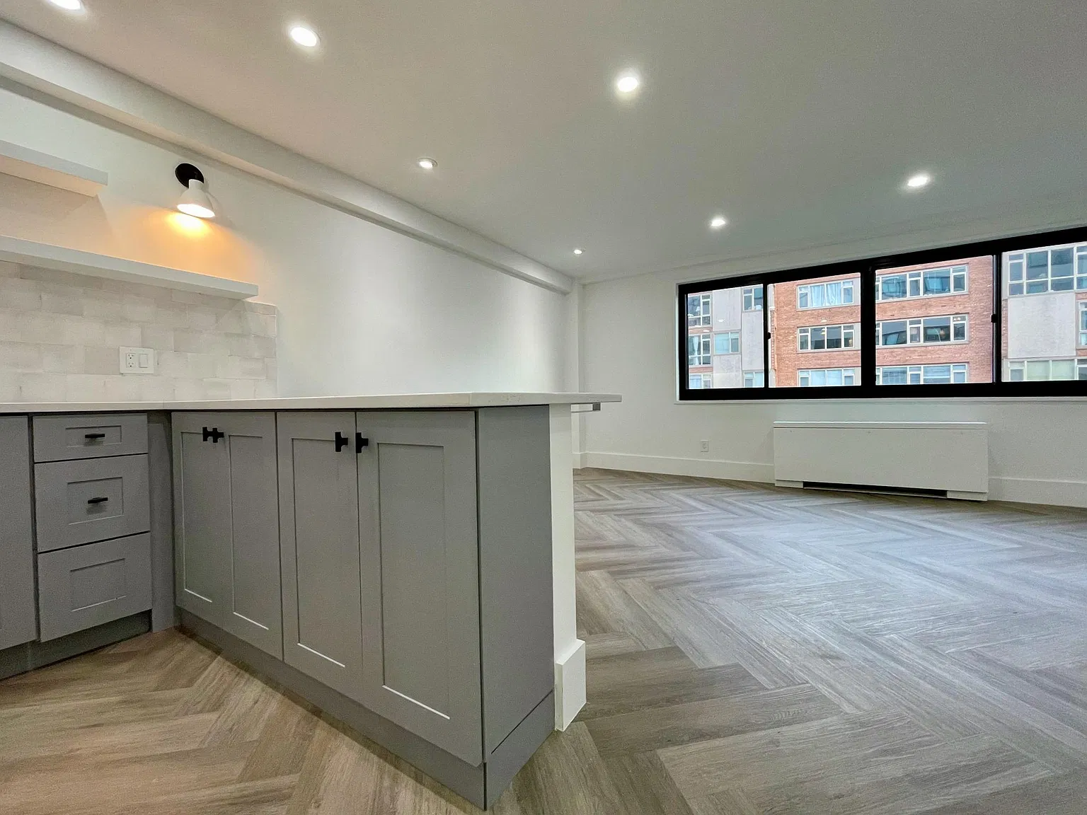 Studio, 426 sqft, $2,250 — Photo 3