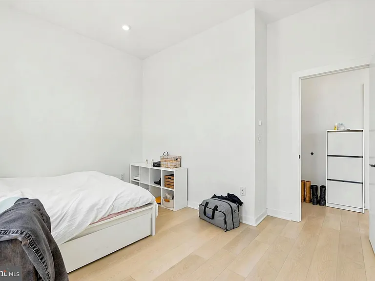 2525 Frankford Ave #3B — Photo 11