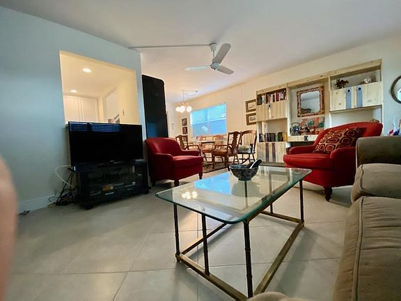 4th image of 355 Monaco Park #H