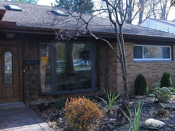 3rd image of 6785 Middlebrook Blvd