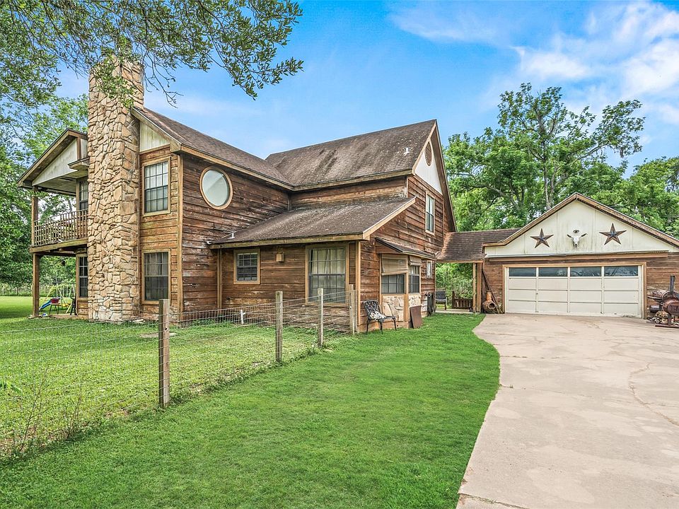 1st image of 154 Pin Oak Dr