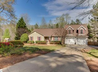 129 Kennelworth Way, Easley, SC 29640