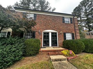 3723 Jamestown Cir, Raleigh, NC 27609