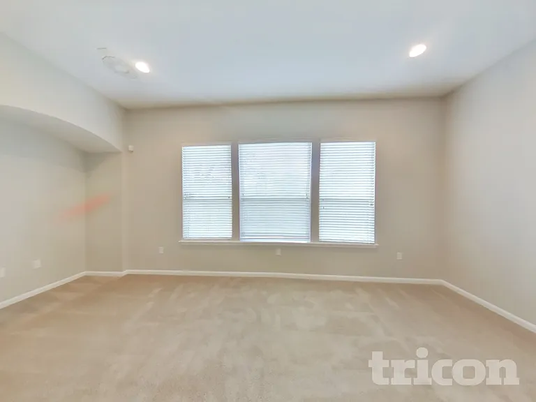 14502 Christen Dr — Photo 5