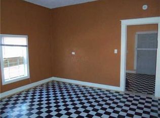 1100 James St, Memphis, TN 38106