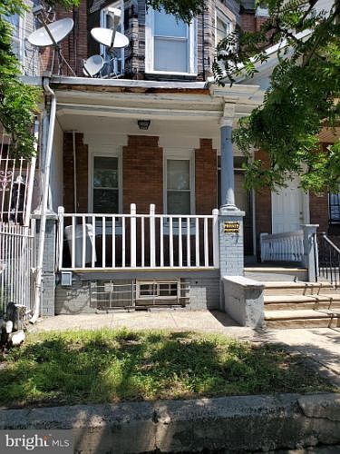 1st image of 153 E Allegheny Ave