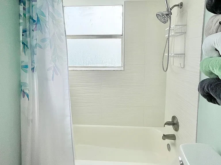 910 Jefferson Ave #4E — Photo 19