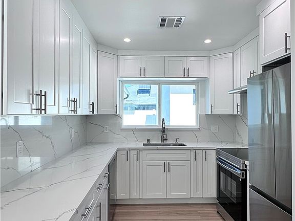4th image of 2135 N Brighton St #102